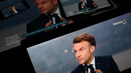 Protection des océans : sur France 2, Emmanuel Macron défend son bilan