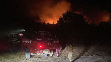 Yangınlar dinmiyor: Karabük'te binden fazla kişi tahliye edildi