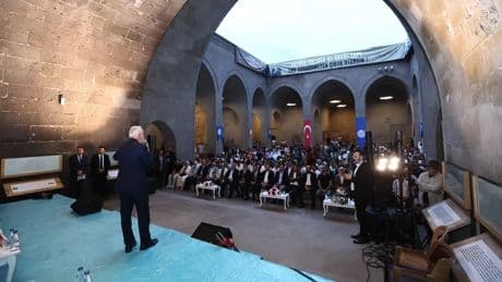 Başkan Erdoğan Kayseri’de “Söz Gençlikte” programına telefonla bağlandı