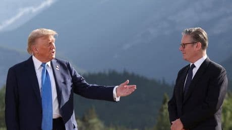 Droits de douane: les Etats-Unis et le Royaume-Uni ont signé un accord commercial