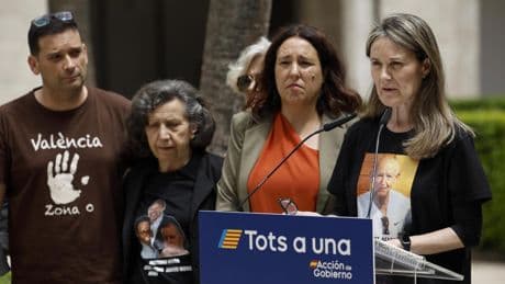 Mazón propone reuniones a las asociaciones de víctimas de la dana y que participen en la comisión de Les Corts