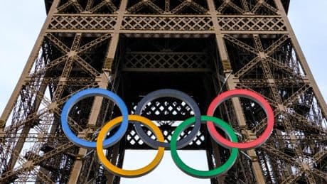 JO : sans modification législative, les anneaux olympiques ne pourront pas revenir sur la tour Eiffel