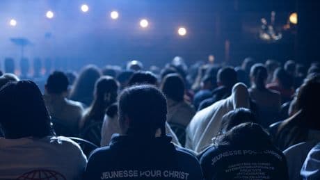 Les jeunes protestants, une foi plus affirmée mais une place à trouver dans les paroisses