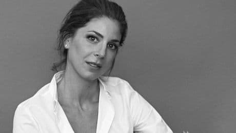 Ana Santamarina, experta en dermocosmética: “El problema con los protectores solares con color es que, al aplicarlos en la cantidad adecuada, es difícil lograr un acabado natural y favorecedor”