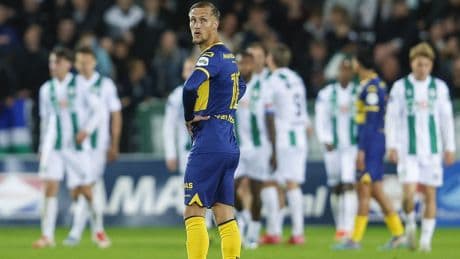 Een laaghangende lat en monsterscore Groningen: samenvattingen eredivisie