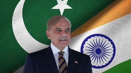 Pakistan: Hindistan'a karşı tarihi zafer elde ettik!