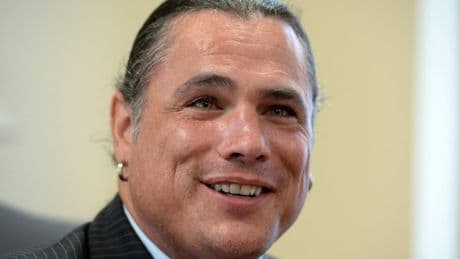 Senator Patrick Brazeau recovering from ‘dizzy spell’ that caused collapse