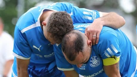 Fußball: Tränen der Wut Lok. Leipzig bleibt Regionalligist. Ein Drama in drei Akten [Online-Abo]