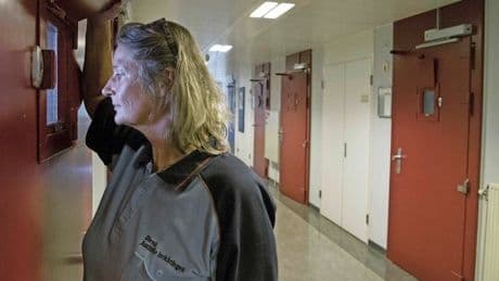 ’Zet geen man meer in vrouwengevangenis’