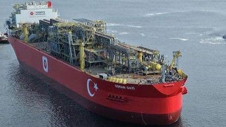 İstanbul Boğazı'nda gemi trafiği çift yönlü kapatıldı