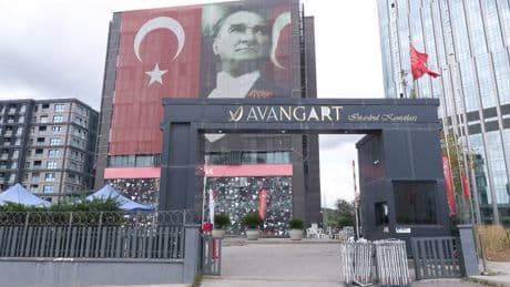 CHP'nin eski İl Başkanlığı binasında MYK öncesi güvenlik önlemleri