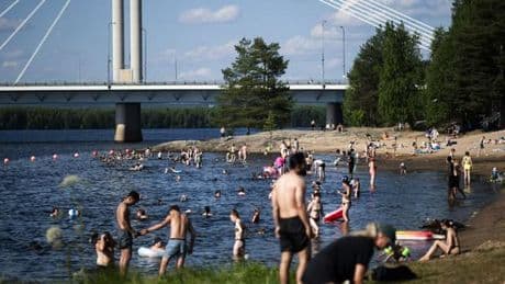 La région nordique a subi en juillet une vague de chaleur inédite en raison du changement climatique, selon une étude internationale
