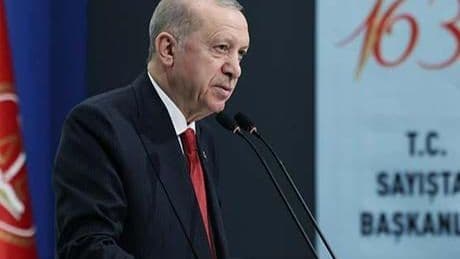 Son dakika! Cumhurbaşkanı Erdoğan: Son dönemde yürütülen tahkikatları gayet olumlu karşılıyoruz