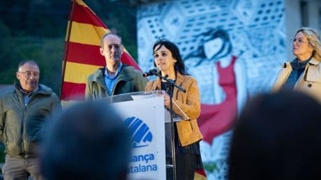 El aumento de la extrema derecha castiga a Puigdemont por partida doble