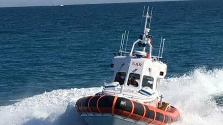 Bogliasco, malore in acqua: muore un infermiere del San Martino