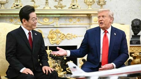 "Vedrò Xi e Kim". Poi Trump rilancia: "Dazi del 200% se non ci danno i magneti"