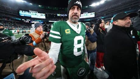 Aaron Rodgers faces tense Pittsburgh Steelers situation with team-mate after past remarks
