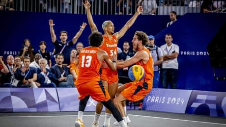 Basketbalbond over verrassende keuze om olympische held Worthy de Jong thuis te laten voor EK 3x3: ’We zijn heel zuinig op hem’