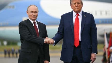 Trump calls Democratic senator ‘unattractive,’ touts new White House flags, in late-night meltdown ahead of Zelensky meeting
