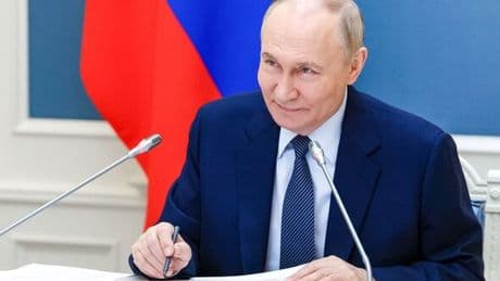 Putin wants ceasefire to rebuild Russian military after 'appalling casualties' – warning