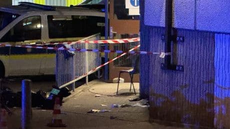 Berliner Beamter schwer verletzt in Klinik - Messer-Attacke auf Polizisten