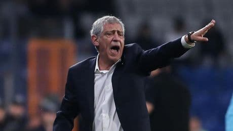 Fernando Santos dirigió Portugal en el Mundial de Qatar con la rescisión ya firmada