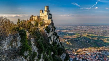 Little country surrounded by Italy has no airport and just 34,000 residents