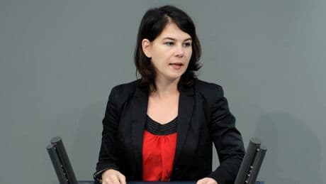 Vor 4229 Tagen - Annalena Baerbock hält ihre erste Bundestagsrede