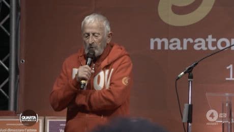"La Russa? Un bastardo che...". Choc al corteo Cgil: l'odio dal palco