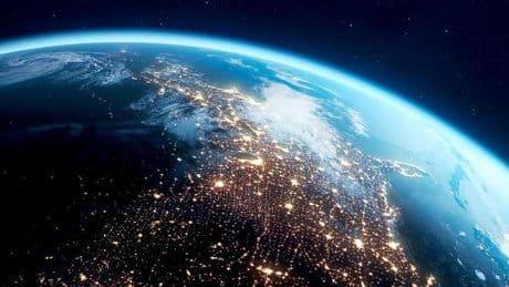 Paseos espaciales y lanzamientos de cohetes en directo: la NASA tendrá programación en Netflix