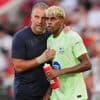 Fußball: Torres-Tor erhitzt Gemüter: Flick holt Startsieg mit Barça