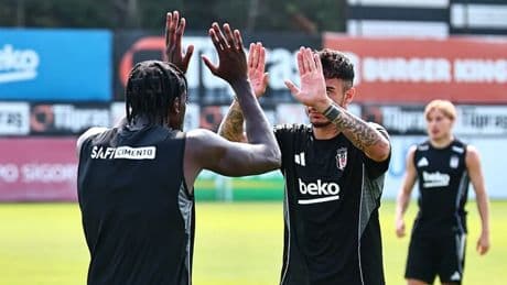 Beşiktaş'ta St. Patrick's maçı mesaisi sürüyor!