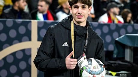 Balljunge legte bei Kimmich-Ecke auf – jetzt löst der DFB sein Versprechen ein