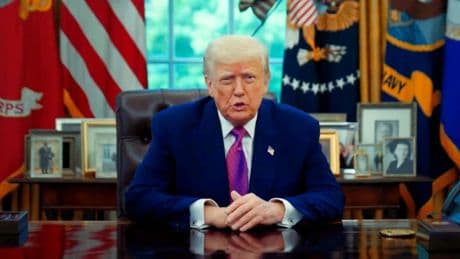 Trump signs EO offering illegal migrants 'exit bonus' in first-ever self-deportation program