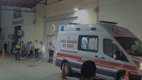İskenderun'dan acı haber! MSB: Yüksek ateş şikayetiyle hastaneye kaldırılan 2 asker şehit oldu