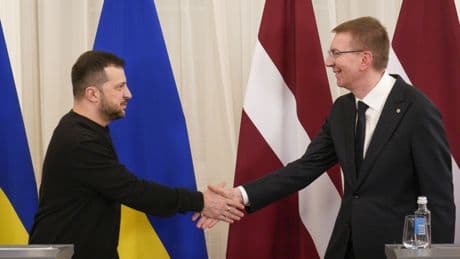 Après l'Ukraine, la Lettonie sous la menace russe