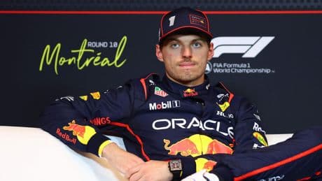 Max Verstappen bijt van zich af in aanloop naar Grand Prix van Canada: ’Heel kinderachtig, het maakt me echt pissig’