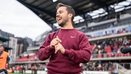 Jonatan Giráldez, bicampeón de Europa con el Barça, ficha por el Olympique de Lyon