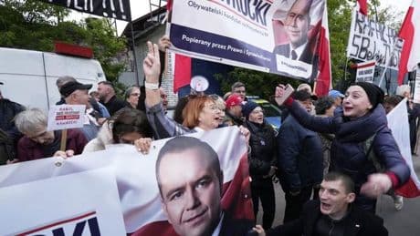 Polonia, ante unos comicios clave para liberar a Tusk del veto ultra
