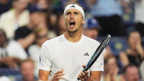 Zuschauer wird abgeführt - Zverev bei Matchball massiv gestört