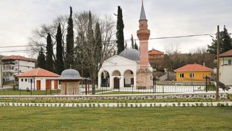Padişah eşi yaptırdı, 133 yıldır dimdik duruyor! Sakarya’ya giden görmeden gelmiyor