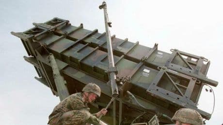 Guerra Ucraina, Trump vuole inviare i Patriot a Kiev. Cosa sono e perché potrebbero cambiare i rapporti tra Usa e Russia