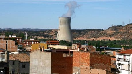 After Spain's blackout, questions about renewable energy are back