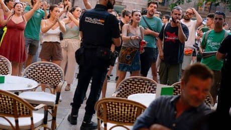 Proteste gegen Touristen: Mallorcas Tourismusboom entwickelt sich zum sozialen Sprengstoff