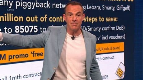 Martin Lewis urges everyone with a mobile phone to send two texts to cut bills