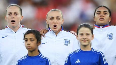 Lionesses star reveals benefits of social media sabbatical - 'I feel a lot better'