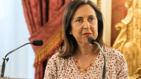 Robles apela a la presunción de inocencia de García Ortiz y aplaza el debate sobre su dimisión hasta que haya sentencia firme