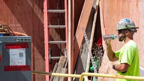 Extreme Heat Spurs New Laws Aimed at Protecting Workers Worldwide