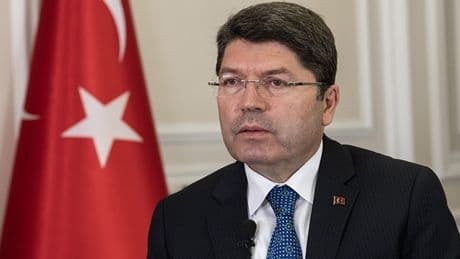 Balıkesir'de 3 katlı binanın yıkılmasına soruşturma