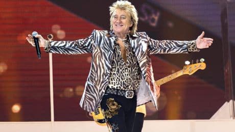 Rod Stewart (80) schrapt op doktersadvies opnieuw concert: ’Het spijt me enorm’